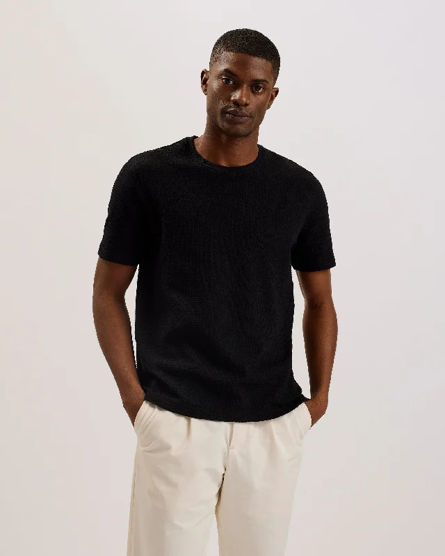 men's slim-fit dress shirt with wingtip collar Curlys Short Sleeve Regular Textured T-Shirt Black